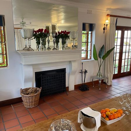 Franschhoek Manor Luxury Boutique Guesthouse ภายนอก รูปภาพ