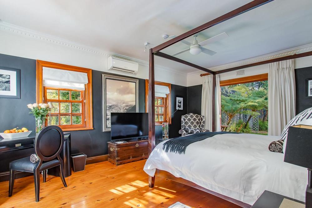 Franschhoek Manor Luxury Boutique Guesthouse ภายนอก รูปภาพ