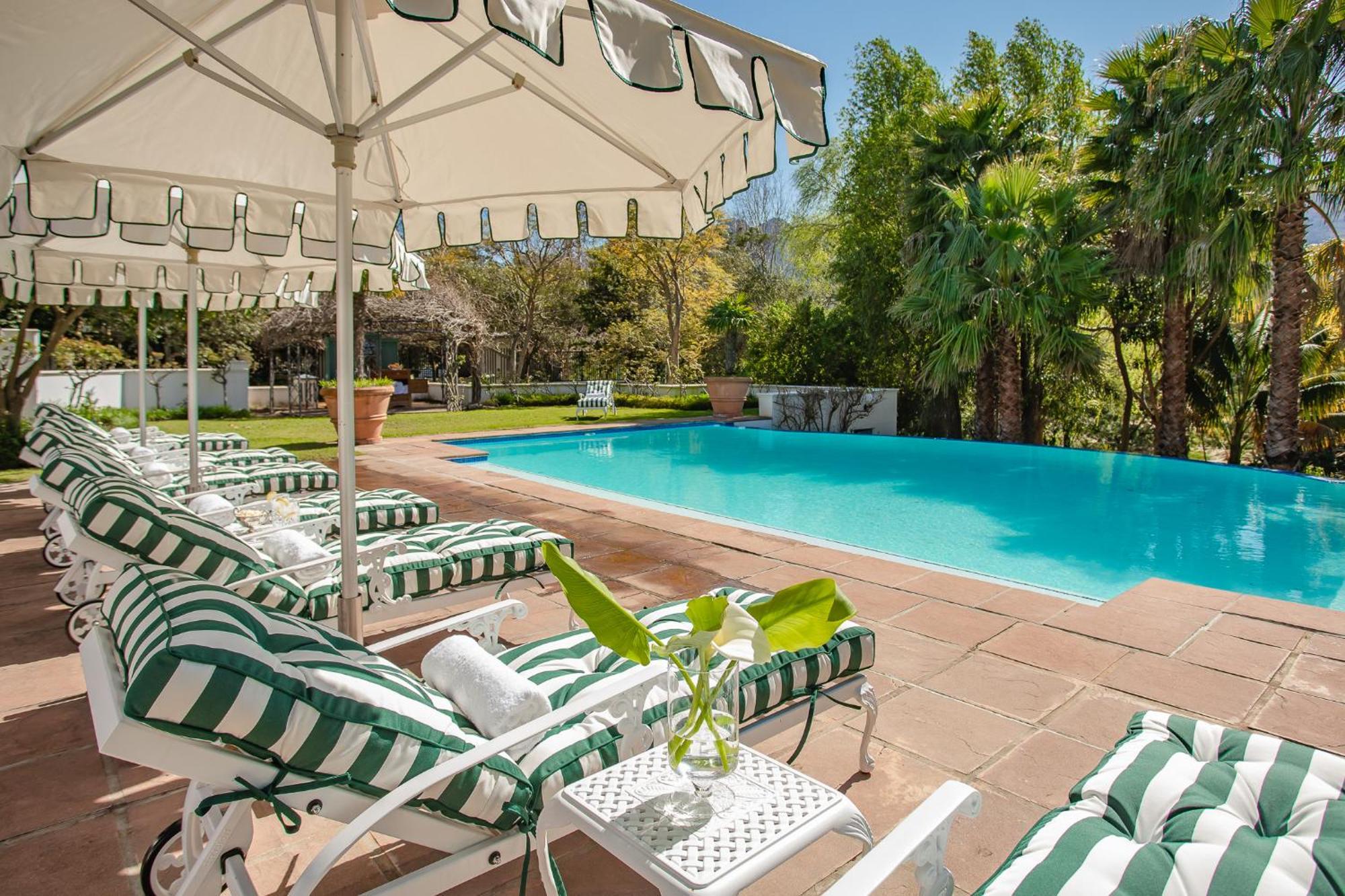 Franschhoek Manor Luxury Boutique Guesthouse ภายนอก รูปภาพ
