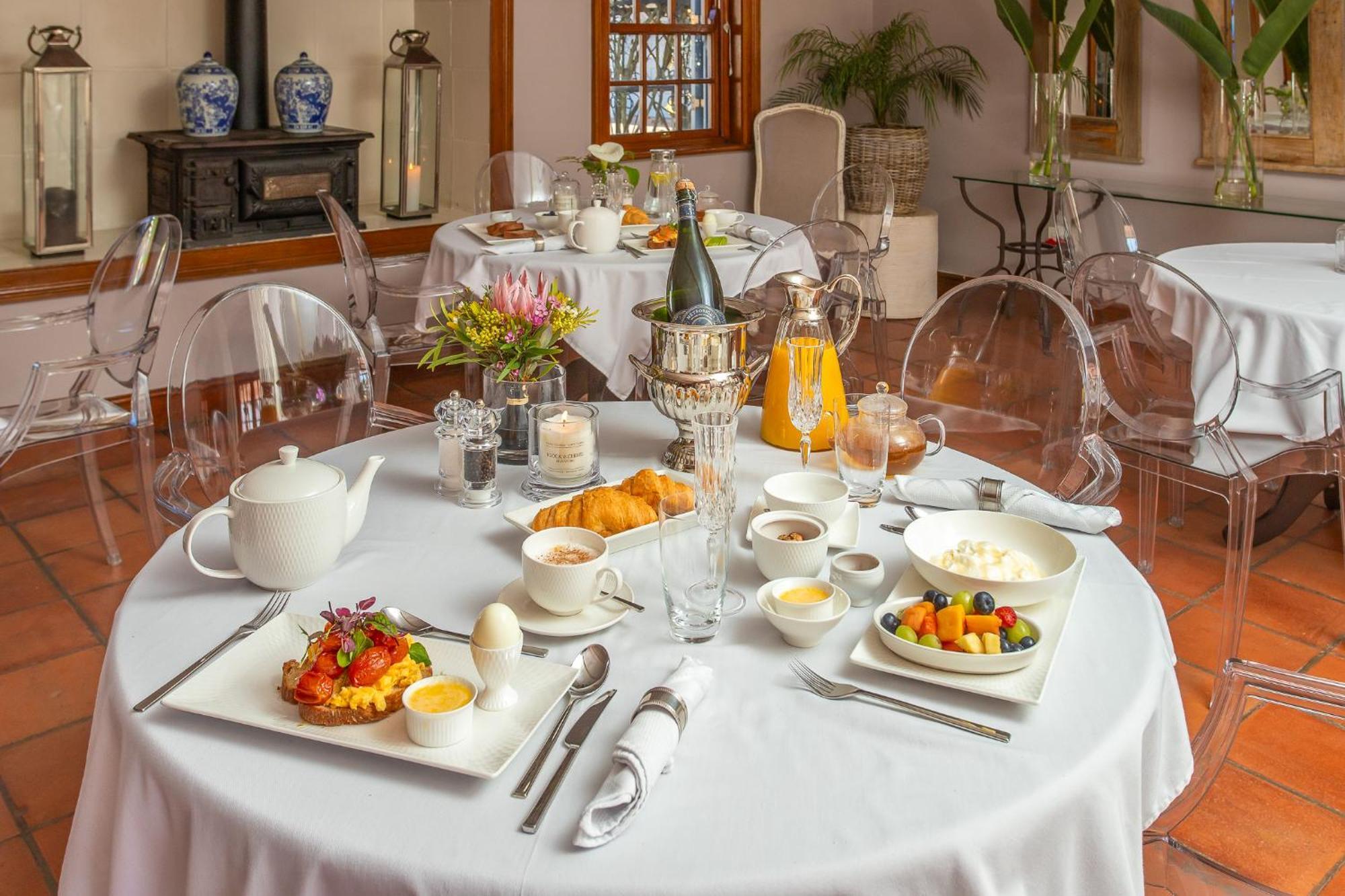 Franschhoek Manor Luxury Boutique Guesthouse ภายนอก รูปภาพ