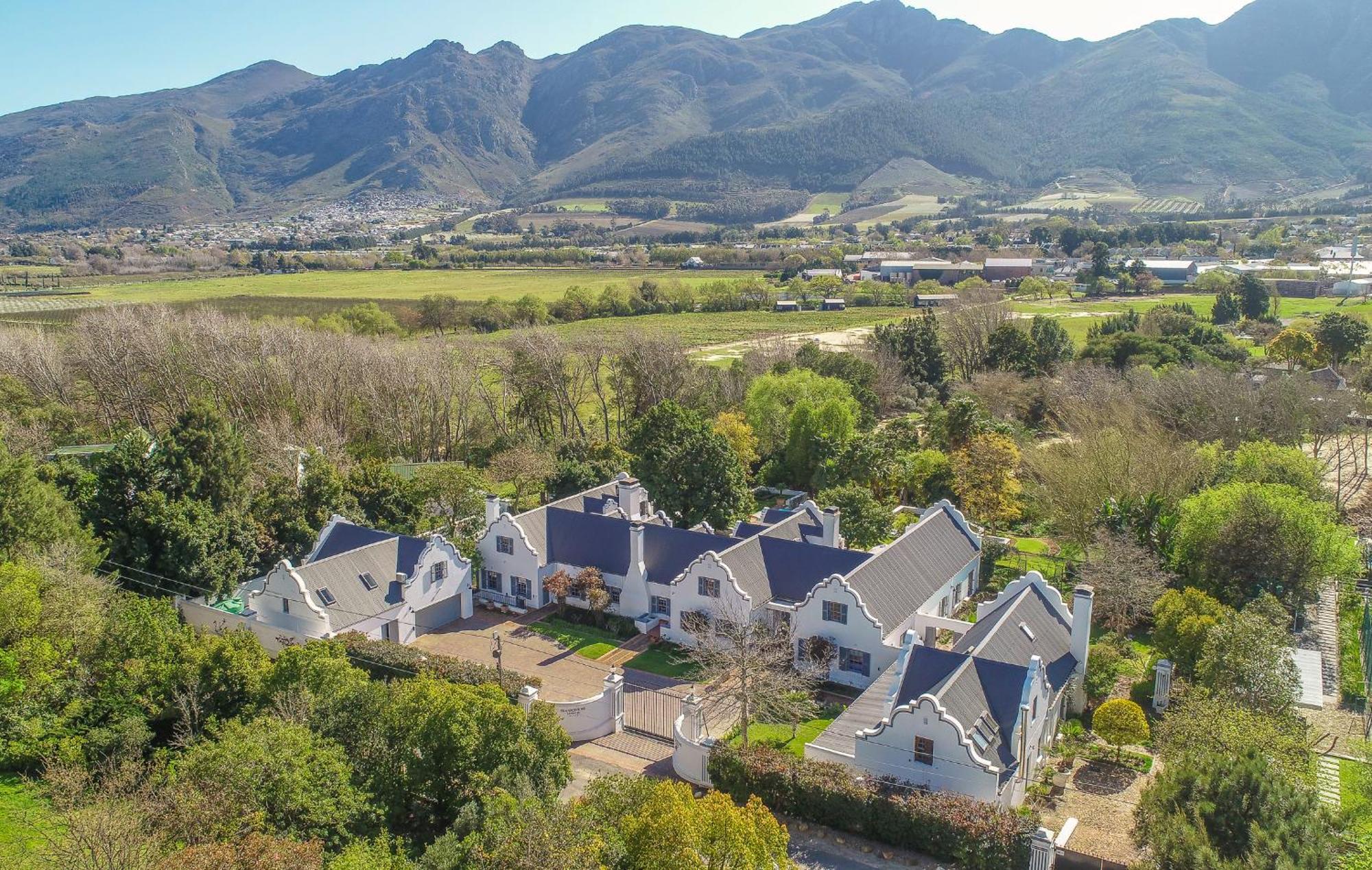 Franschhoek Manor Luxury Boutique Guesthouse ภายนอก รูปภาพ